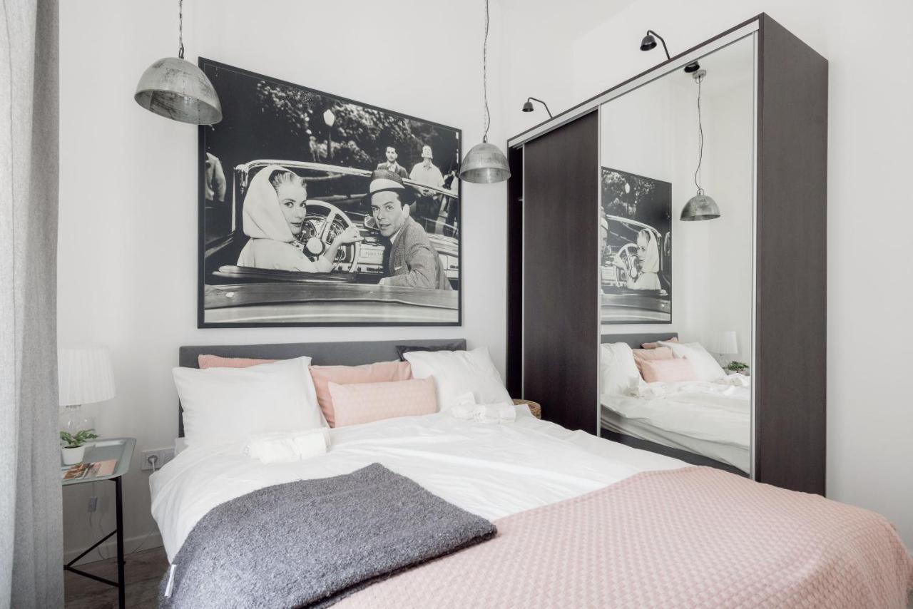 Two-Bedroom Apartment Next To Music Academy Budapest Exterior foto